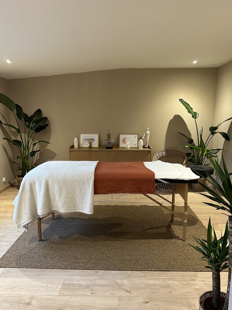 Anne-Cécile Aguirre - Prémices Thérapies - Drainage Lymphatique Renata Franca - Massage - Sophrologie - Val de Marne