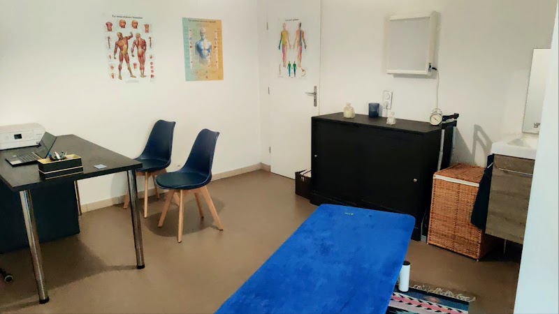 Charlène Nandi | Ostéopathe fertilité, grossesse et allaitement, nourrisson (RGO), drainage lymphatique, sportifs