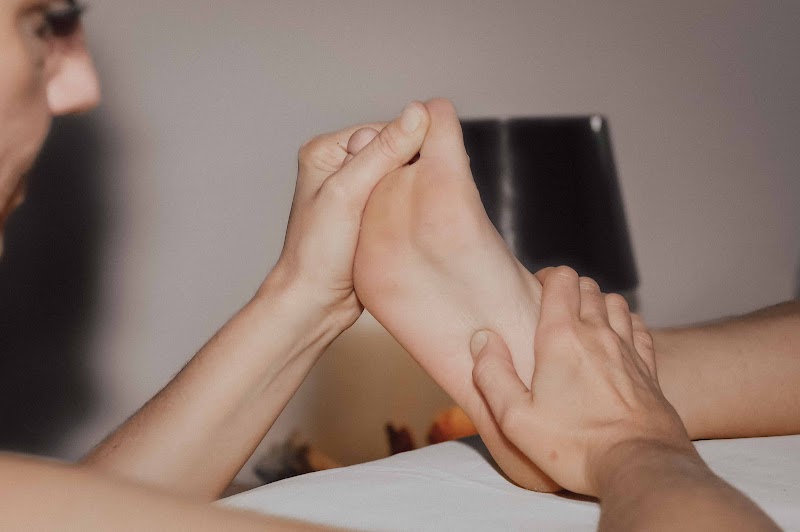 Clarisse DOSSEUR - BIOTY Relax - Cabinet de Massage bien être / Soins énergétiques / Rituel bien être - A Nantes/St Herblain
