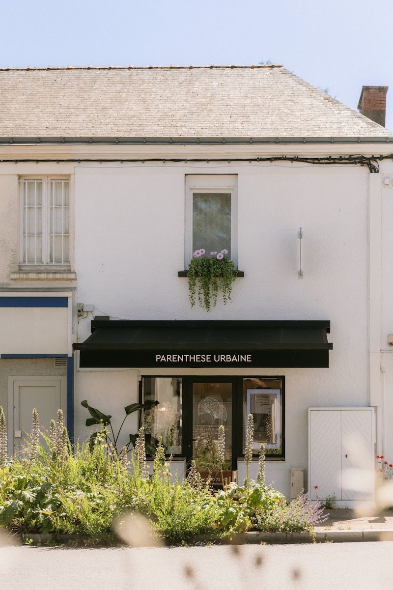 Parenthèse Urbaine ⎮ Maison de Beauté Massage Renata França