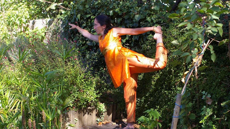 Yoga Nantes-Pilates-Massage-yoga à cheval-Florence Pouyat Saliou